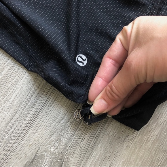 🌹🖤Lululemon No Limits Tank size 6 - Picture 9 of 9